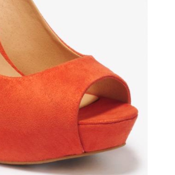 NWOB Forever 21 peep toe Platforms heels - Picture 2 of 8